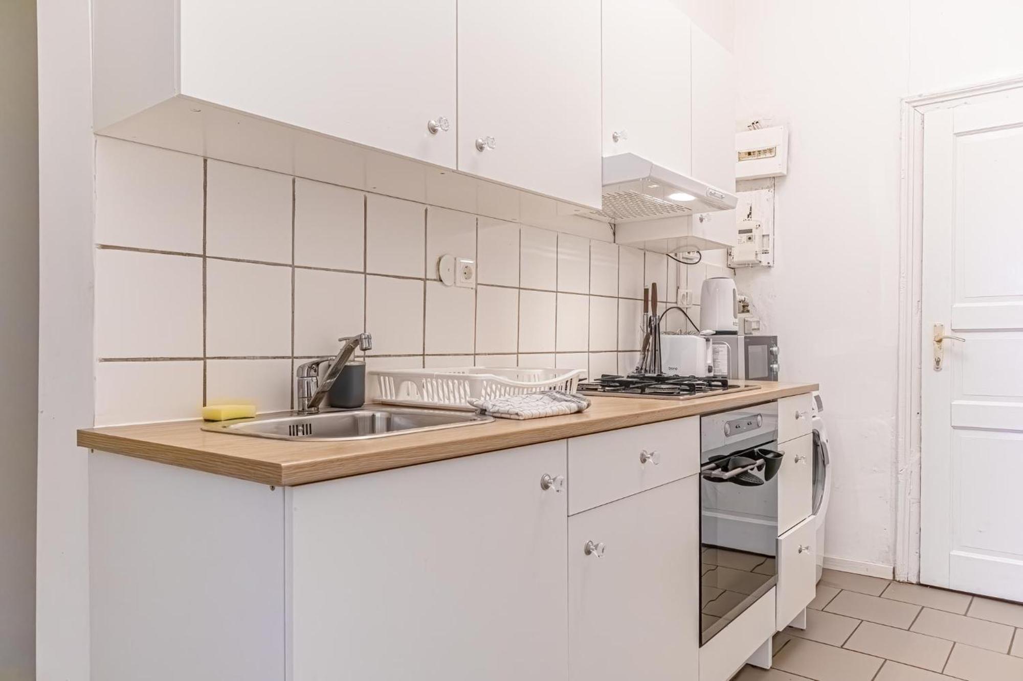 Appartement Budget-Friendly 2Br Apt With Great Location à Vienne Extérieur photo
