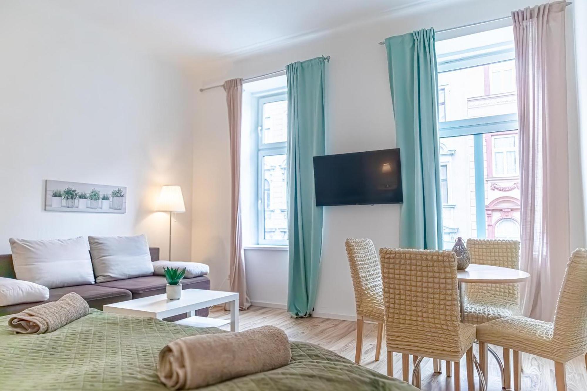 Appartement Budget-Friendly 2Br Apt With Great Location à Vienne Extérieur photo