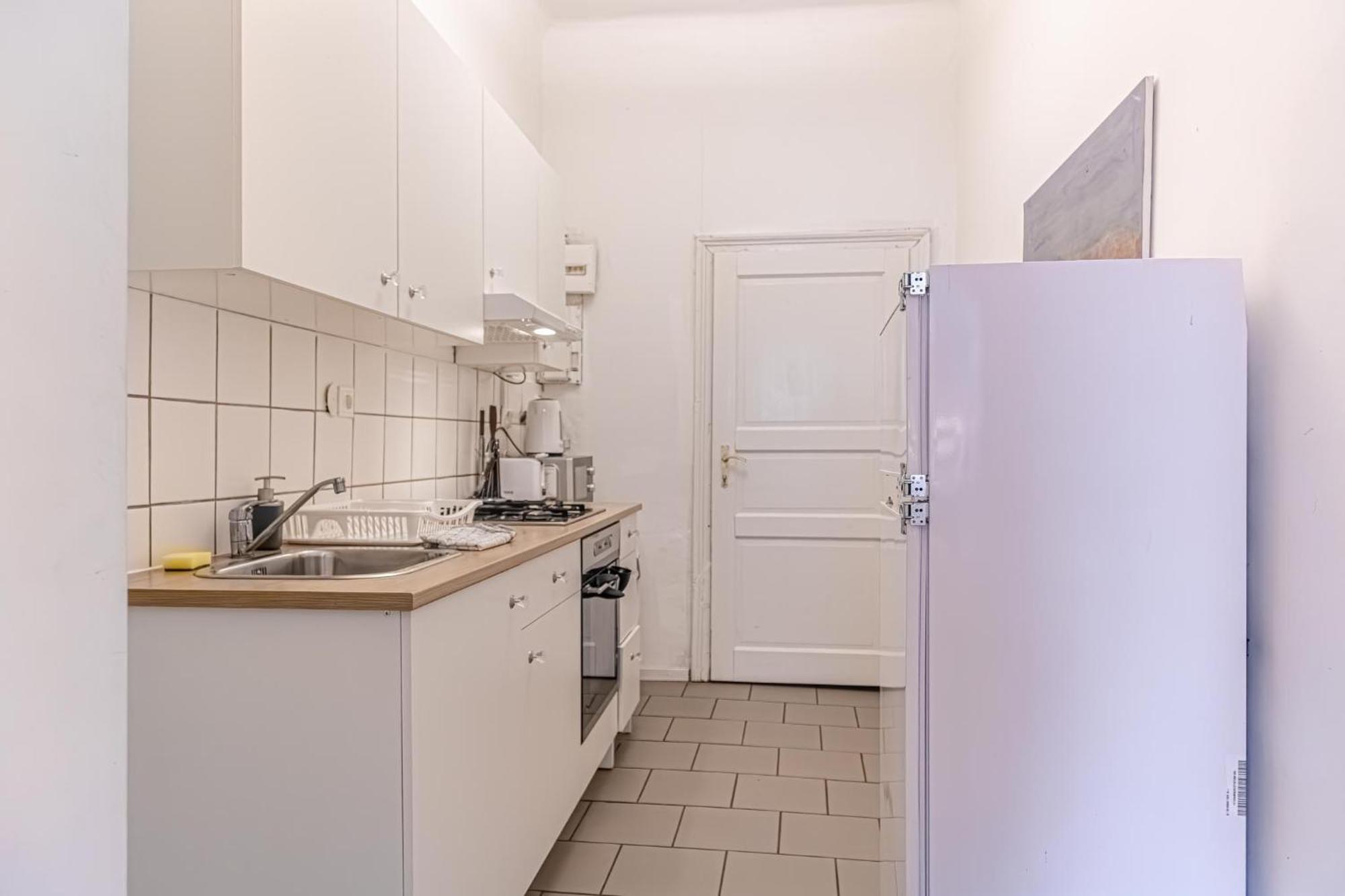 Appartement Budget-Friendly 2Br Apt With Great Location à Vienne Extérieur photo