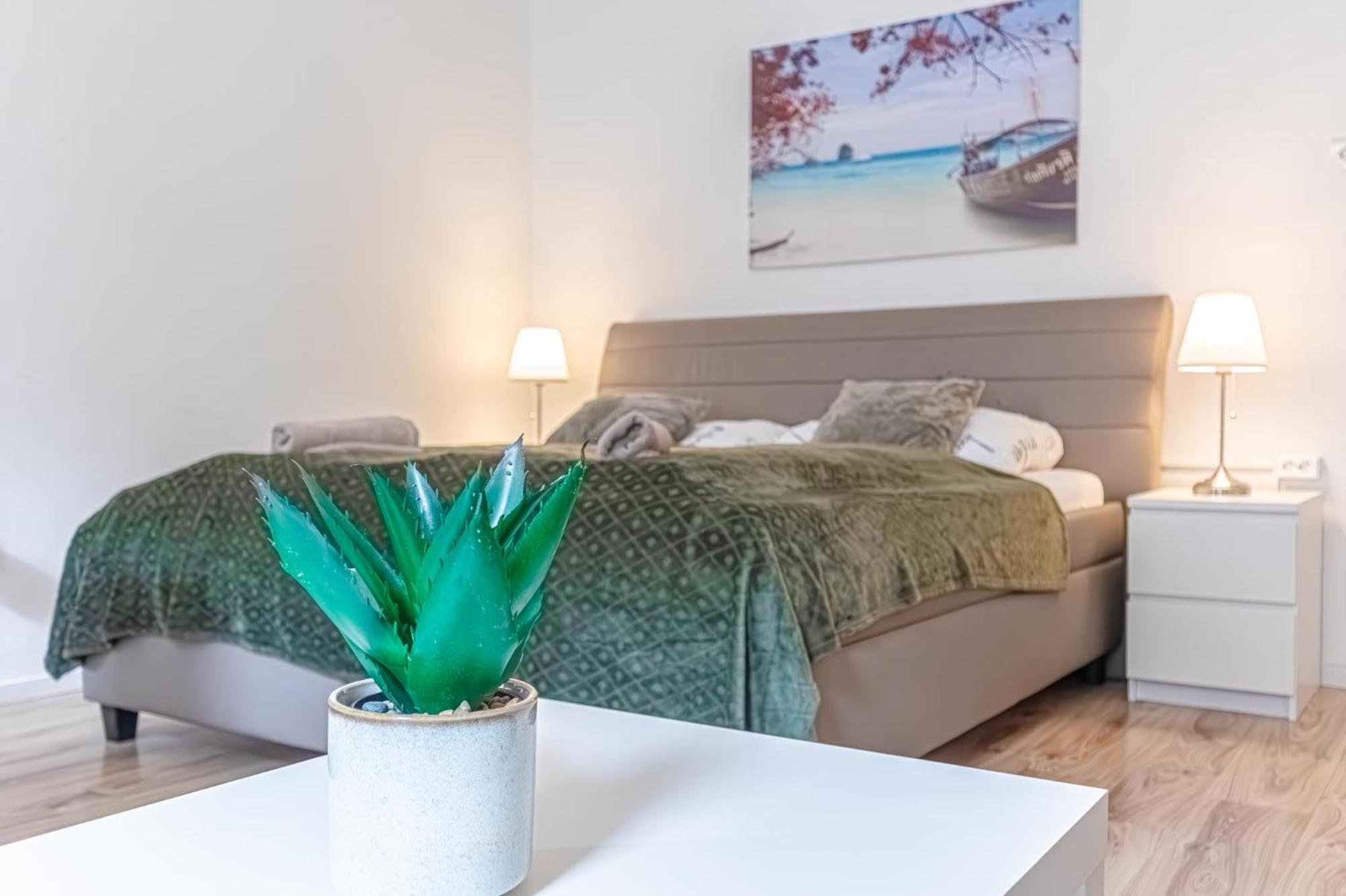 Appartement Budget-Friendly 2Br Apt With Great Location à Vienne Extérieur photo
